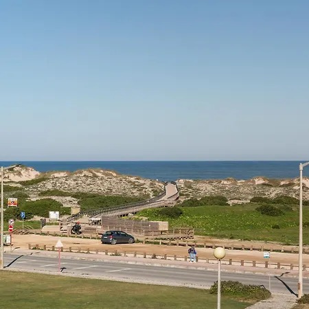 Baleal Cork Wave